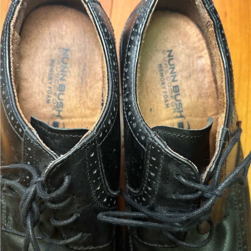 Nunn Bush Black Leather Brogue Oxfords - Picture 3 of 8